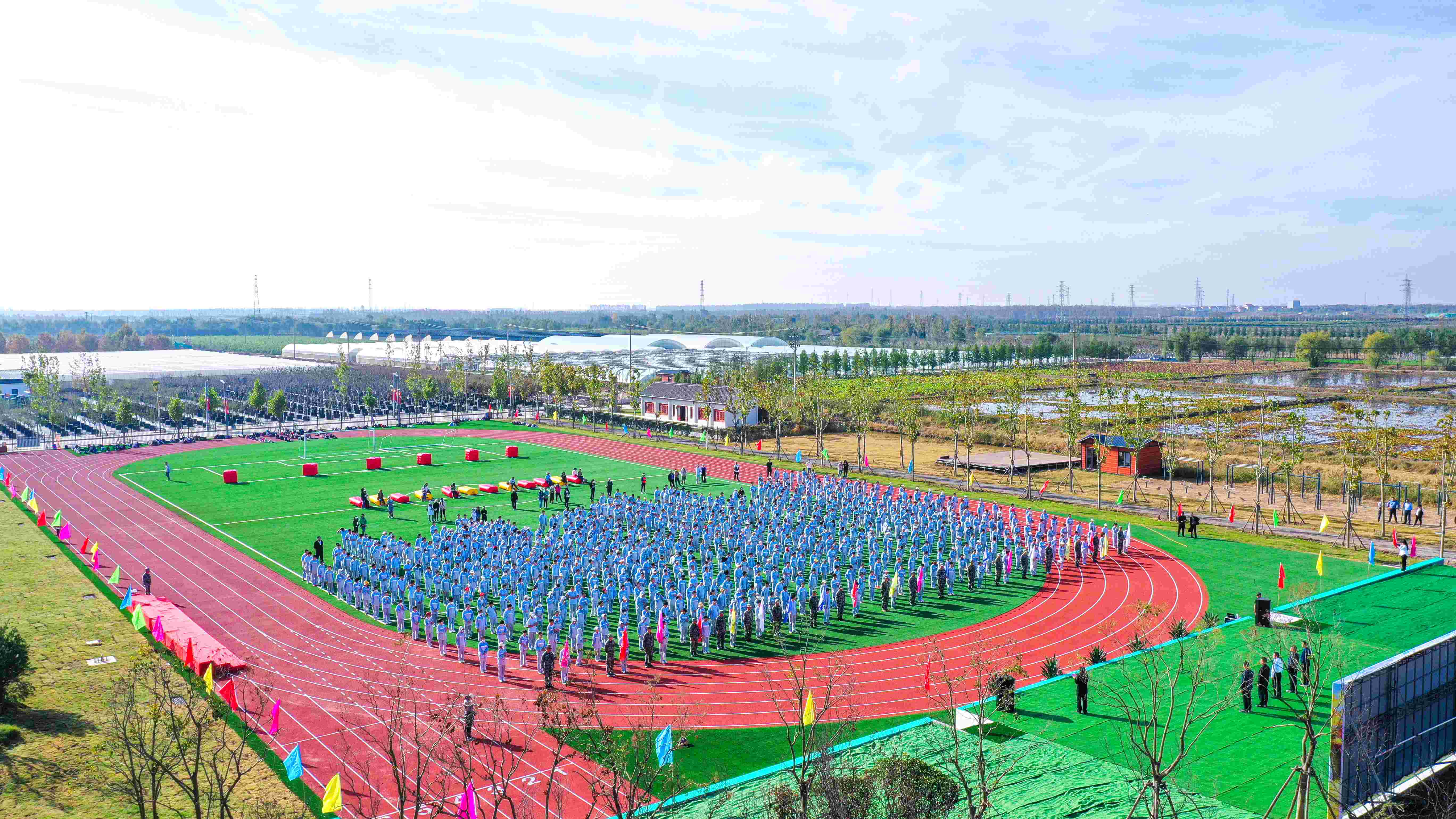 20231028田间地头变课堂 研学拓展实践忙 (11)(1).jpg