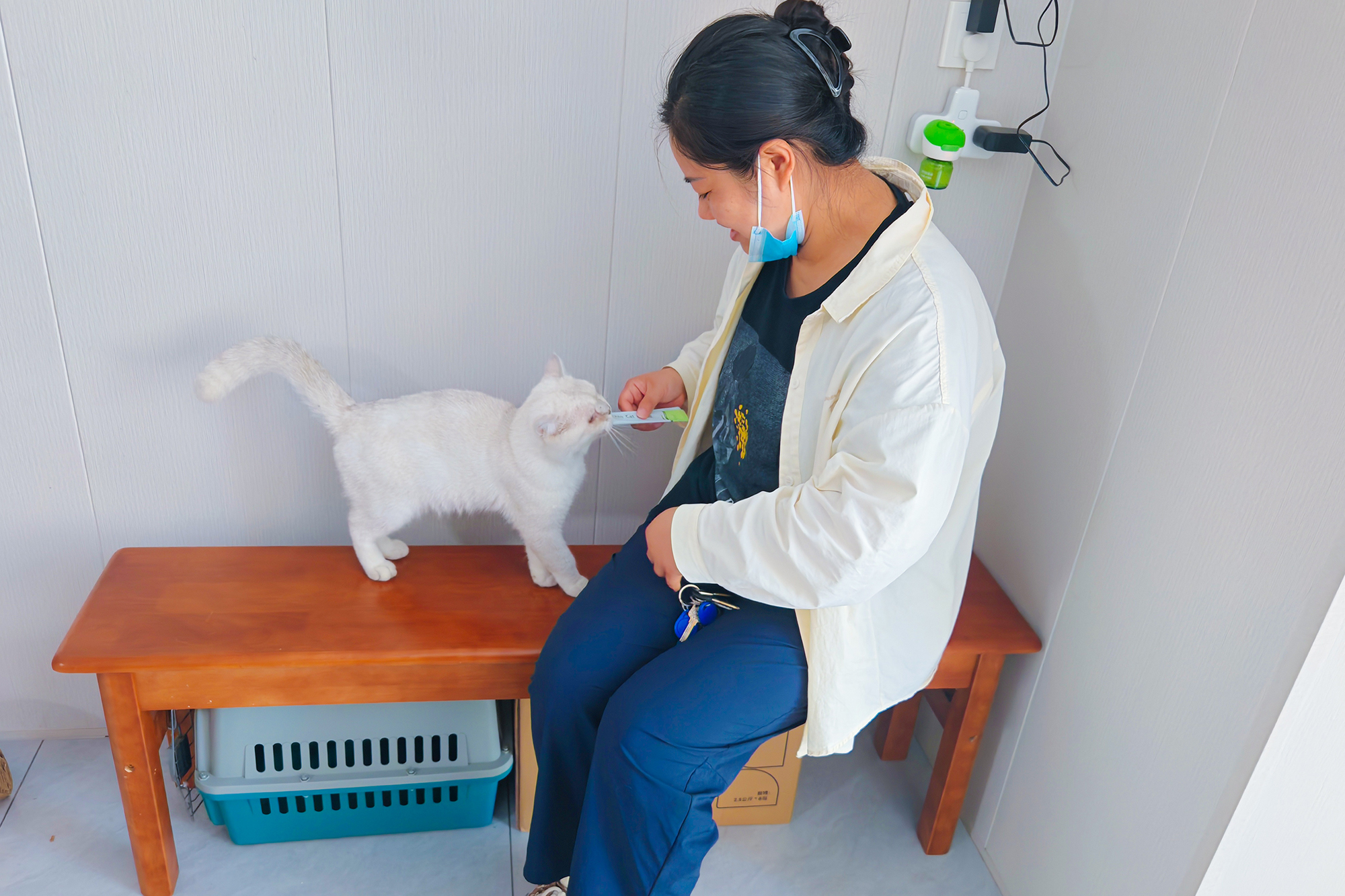 20250723 暖心！业主出差遇难题，华泰物业化身“铲屎官”解忧.jpg