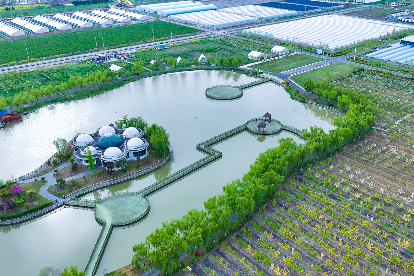 20260502 五一假期，来云水湾开启“果”然有趣的田园之旅.jpg